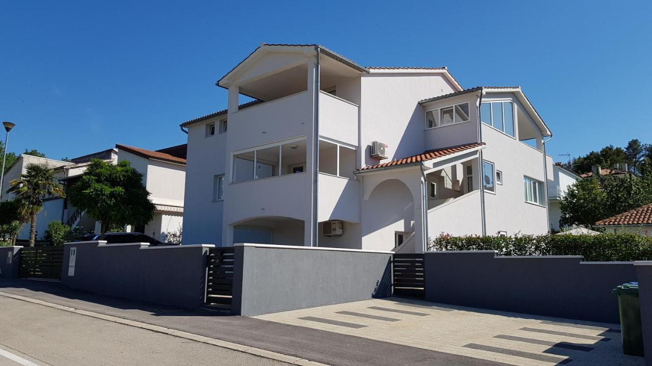 Apartmani Melanie Пореч Экстерьер фото