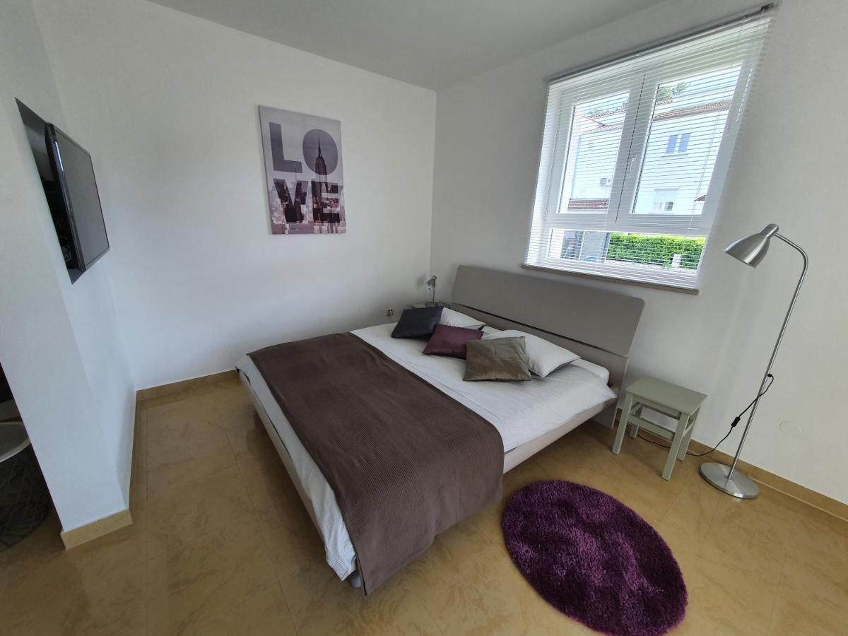 Apartmani Melanie Пореч Экстерьер фото